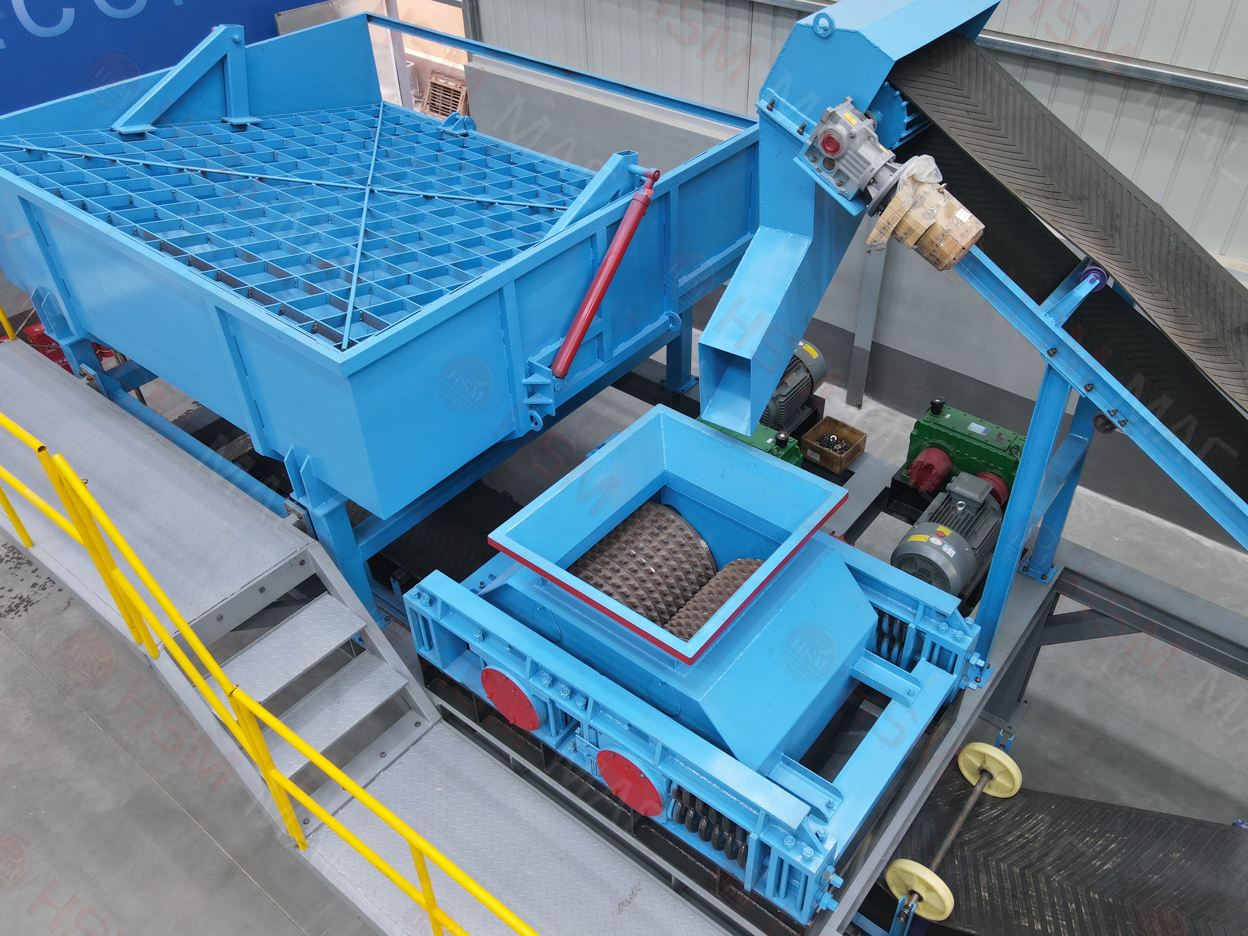 公路瀝青翻挖料破碎篩分機